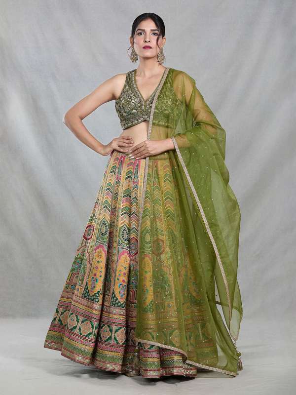 Buy Banarasi Lehenga Choli Online on Myntra