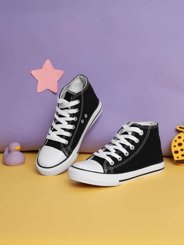 Shoes for girls with laces discount