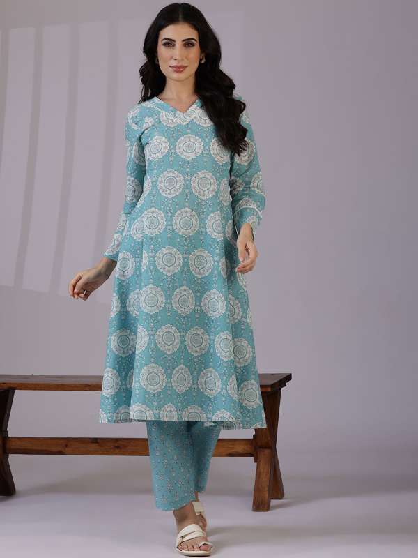 W brand kurtis myntra store
