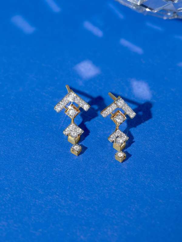 Tanishq Earrings Buy Tanishq Earrings Online in India Myntra