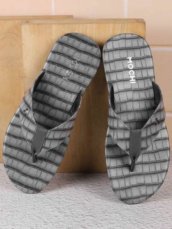 Mochi flip flops deals