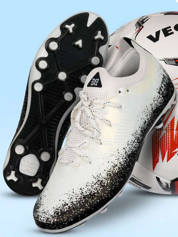 Lonsdale Sports Shoes Buy Lonsdale Sports Shoes online in India