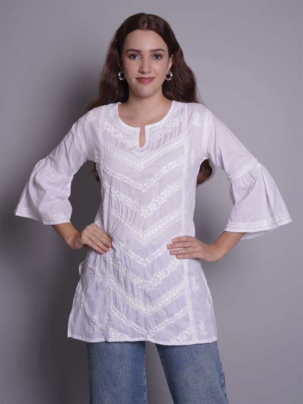 White kurtis online myntra cheap