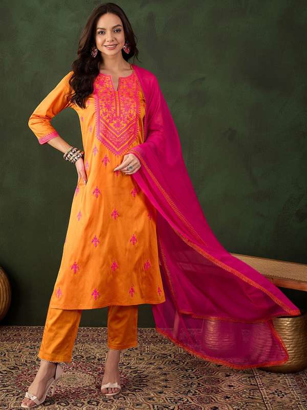 Orange Women Kurtas Kurtis Sangria Fresh15till10sep Buy Orange Women Kurtas Kurtis Sangria Fresh15till10sep online in India