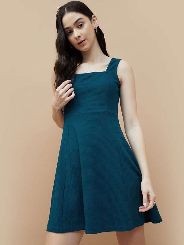 Lifestyle dresses online india deals