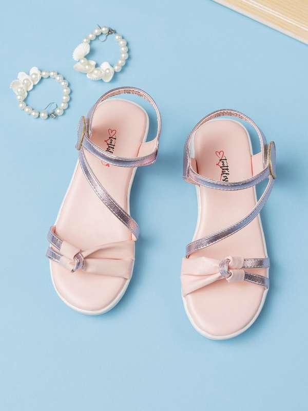 Girls open toe shoes discount