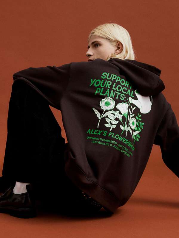 H And M Men Brown Printed Hoodies Buy H And M Men Brown Printed Hoodies online in India