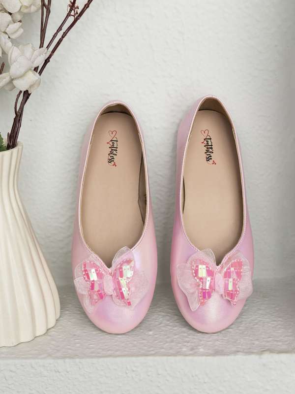 Girl s Flats Buy Cute Flats for Girls Online Myntra