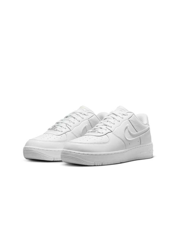 White nike sneaker womens top