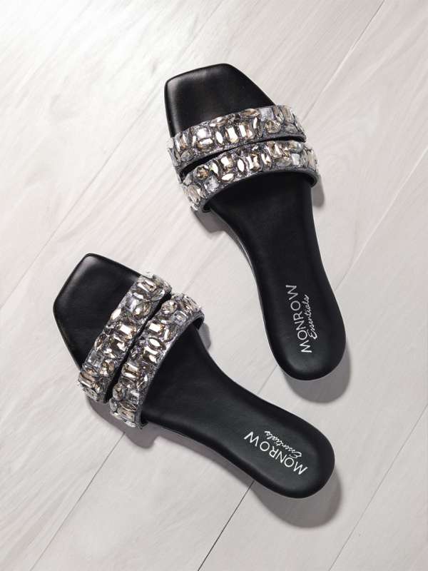 Monrow shoes online shop