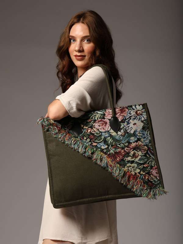 Tote bags online myntra cheap