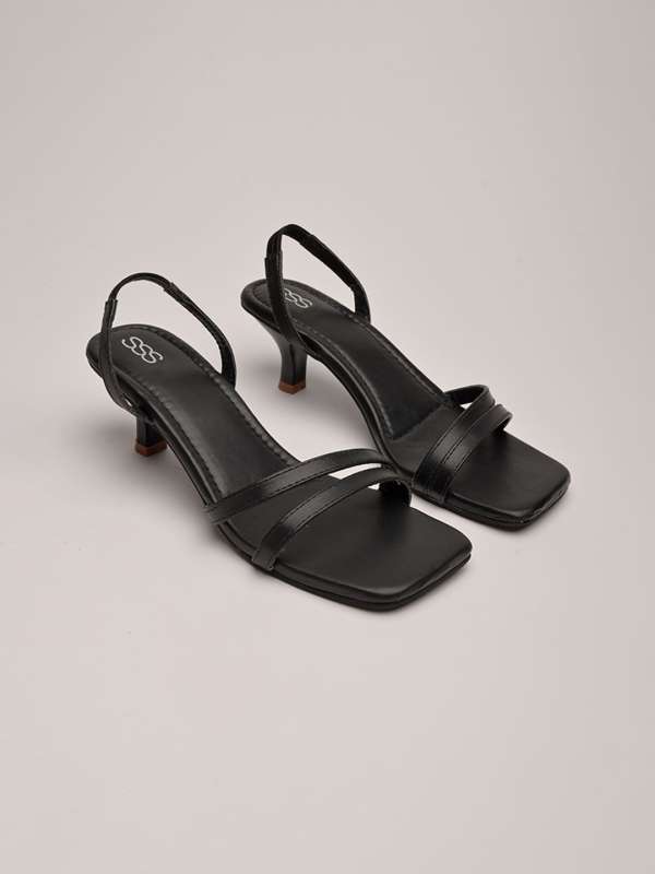 Street style store sandals shop