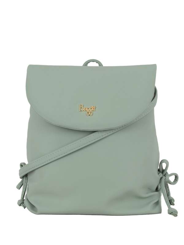 College bags on myntra cheap