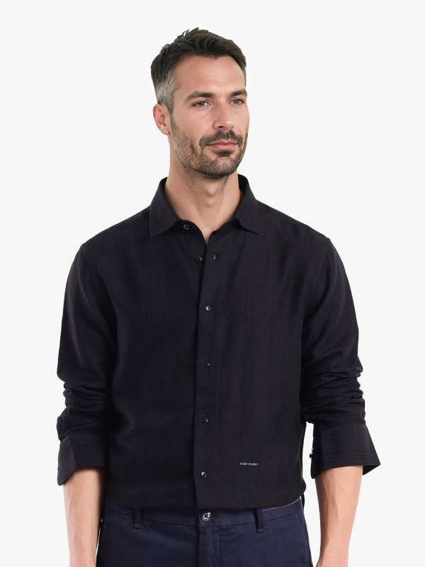 Casual Cool 20s Varun Dhawan Buy Casual Cool 20s Varun Dhawan online in India