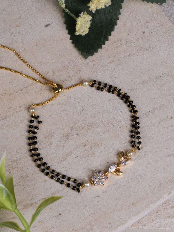 Mirraw Bracelet Buy Mirraw Bracelet online in India