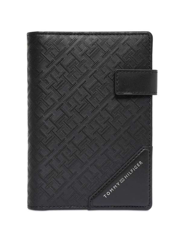 Tommy hilfiger passport holder on sale