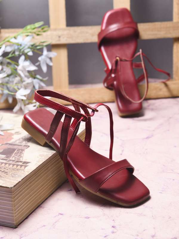 Women Ethnic Footwear Sandal Flats Buy Women Ethnic Footwear Sandal Flats online in India