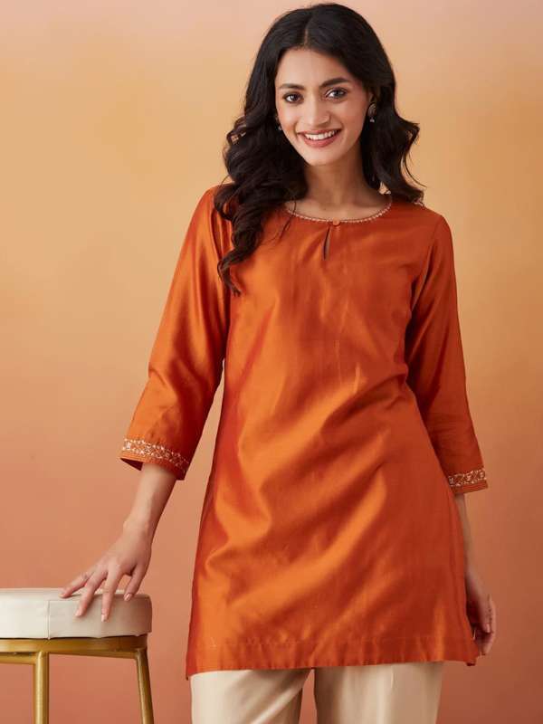 Buy silk kurtis online outlet