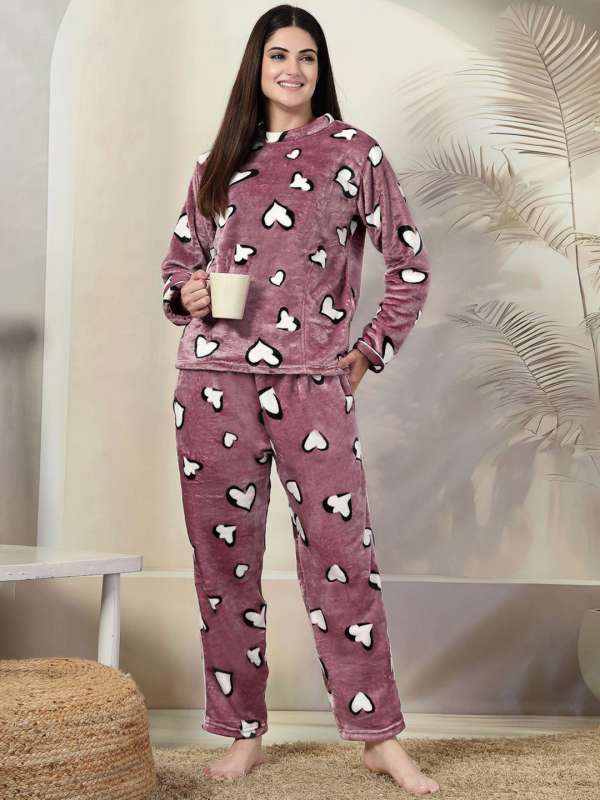 Ladies woolen night suits new arrivals