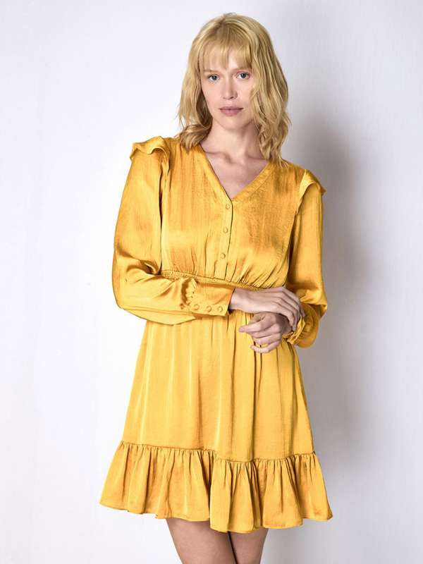 Cover story dress myntra deals