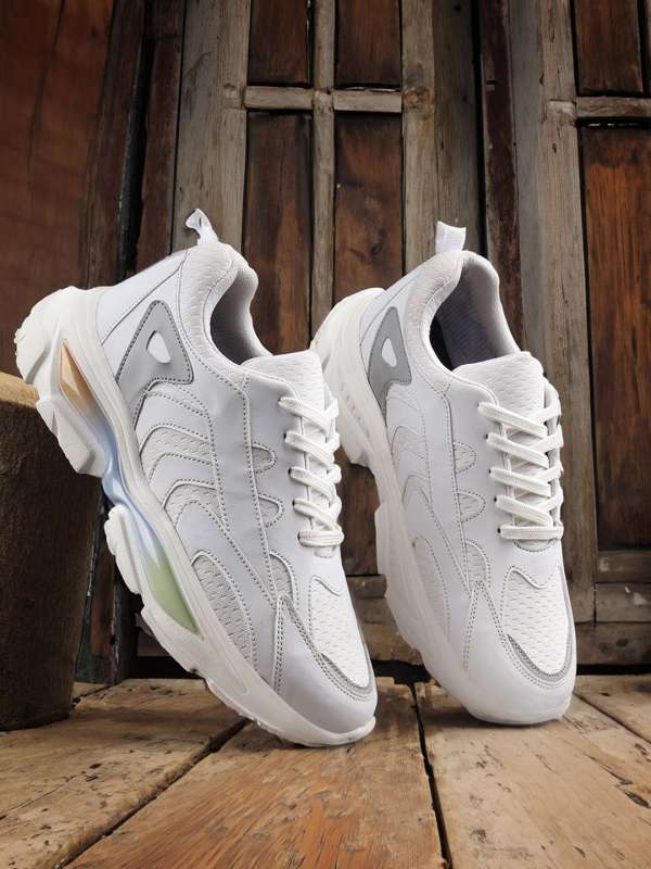 White ups sneakers outlet