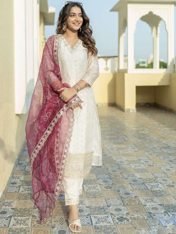 Myntra ladies designer suits clearance
