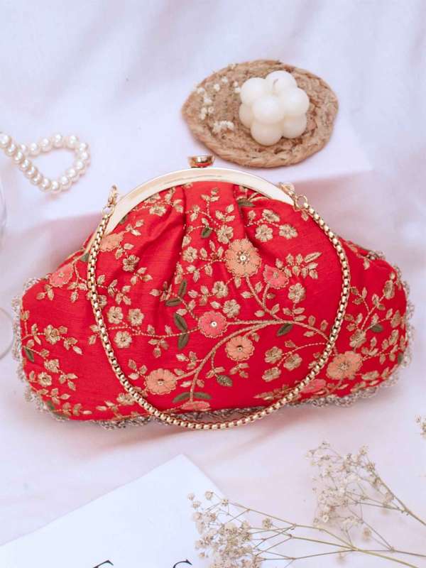 Red tag bags shop