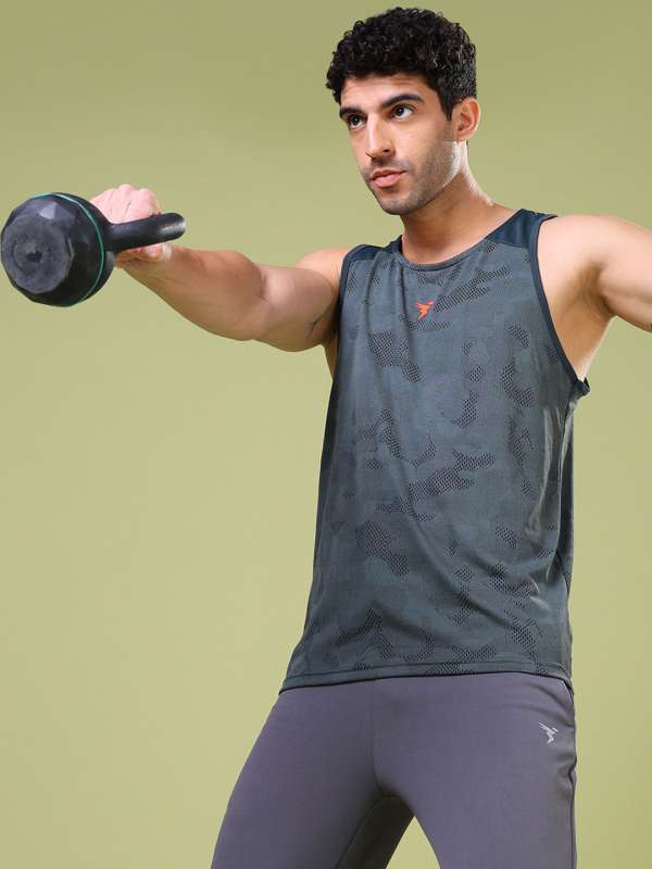 Gym Wear Buy Gym Wear for Women Men Online in India Myntra