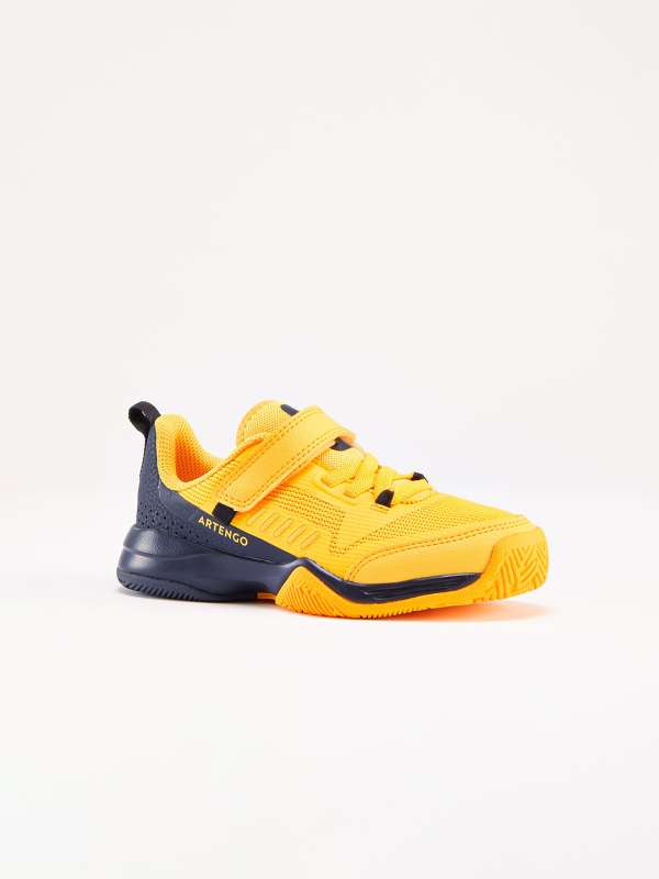 Qu tennis shoes best sale
