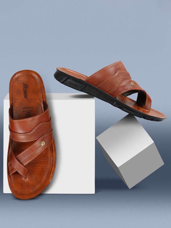 Buy Paragon Sandals At Up To 50 off on Myntra