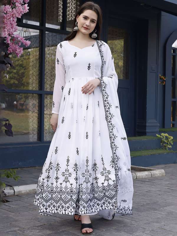 White net long dress on sale