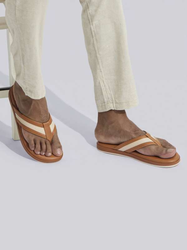 Umbro slippers online on sale