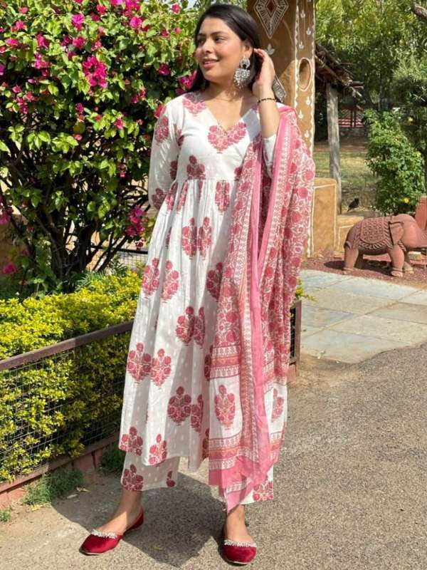Indian wedding dresses for womens myntra shop