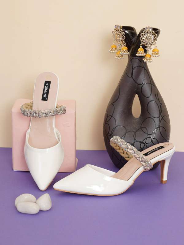Heels for saree outlet