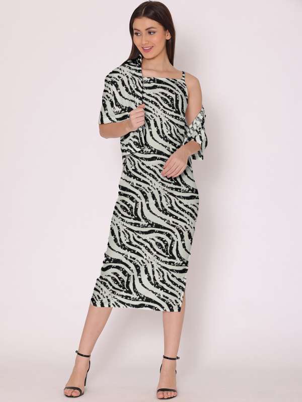 Animal on sale print gowns