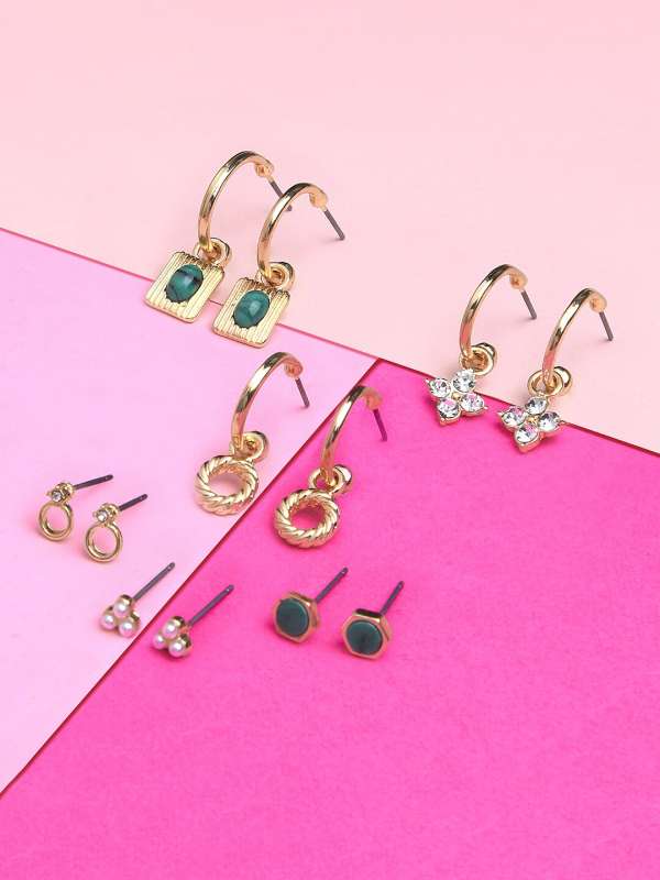 Accessorize store green earrings