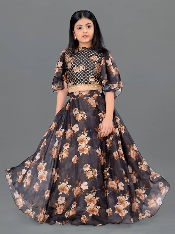 Designer Pakistani Crop Top Lehenga Bridal Dress for Walima – Nameera by  Farooq