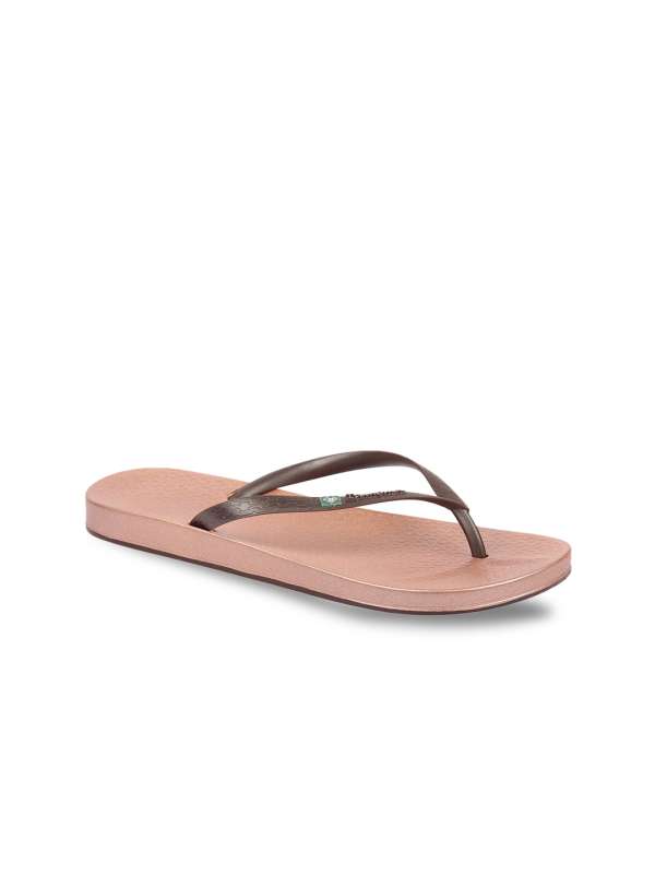 Ipanema rose gold hotsell sandals