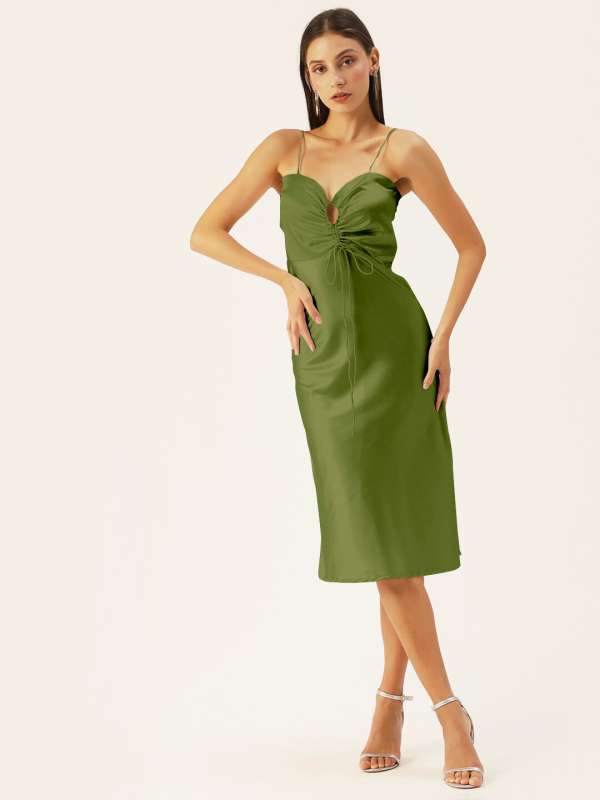 Spaghetti on sale dress myntra