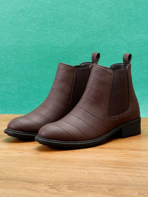 Brown Woman Flat Sole Boots 2563664