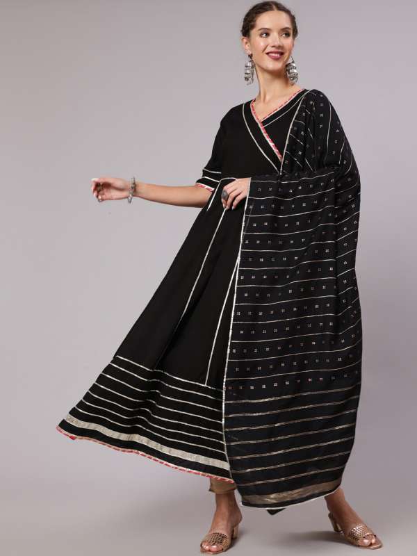 Black top kurtis myntra