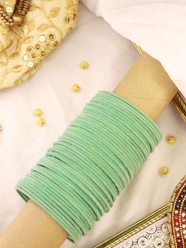 Plain shop bangles set