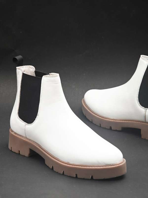 Qupid white hotsell studded booties