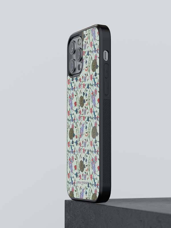 Iphone 13 cover myntra clearance