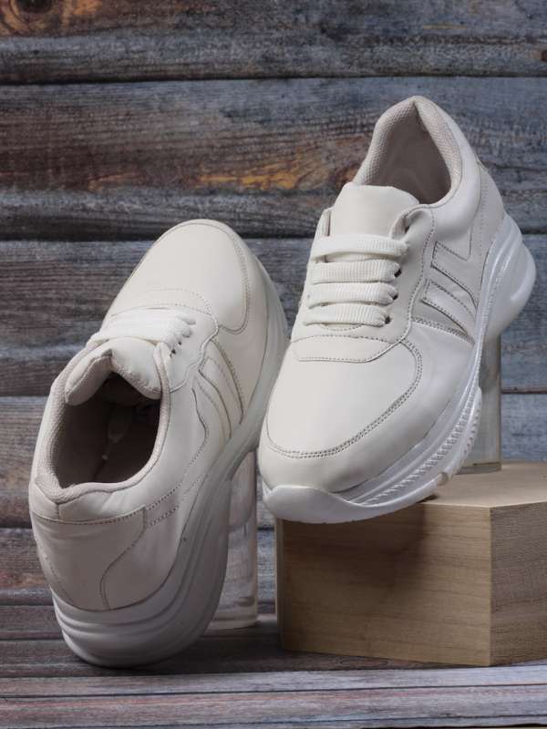 Mantra sports shoes online