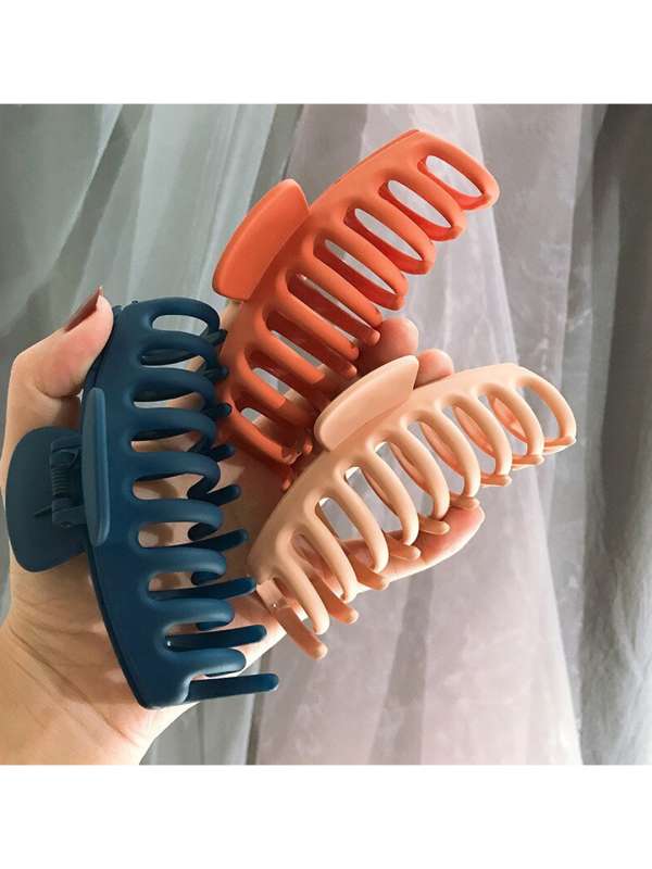 Flat claw hair clips hotsell