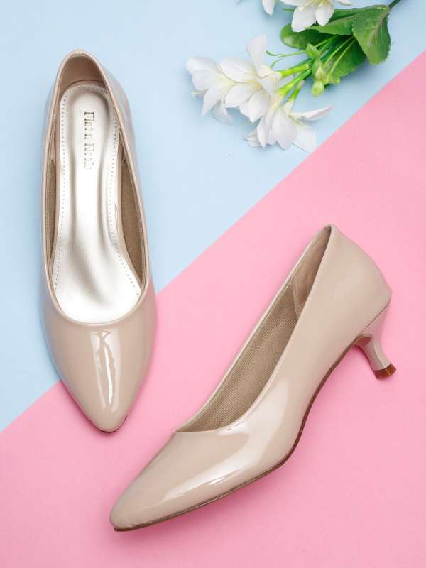 Flat heels online hot sale
