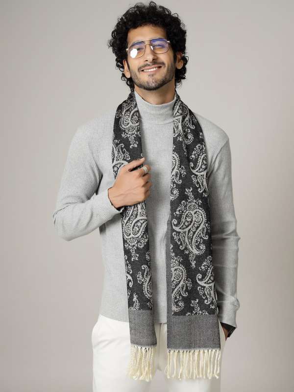 Black discount muffler scarf