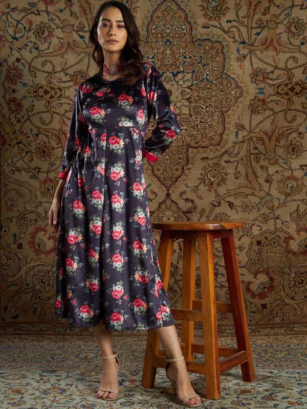 Dresses below 300 rupees discount