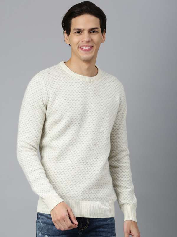 Cream colored 2025 pullover sweater